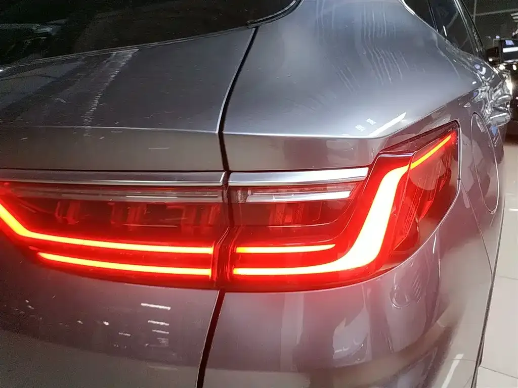 BYD PLUS New Energy — фото 8