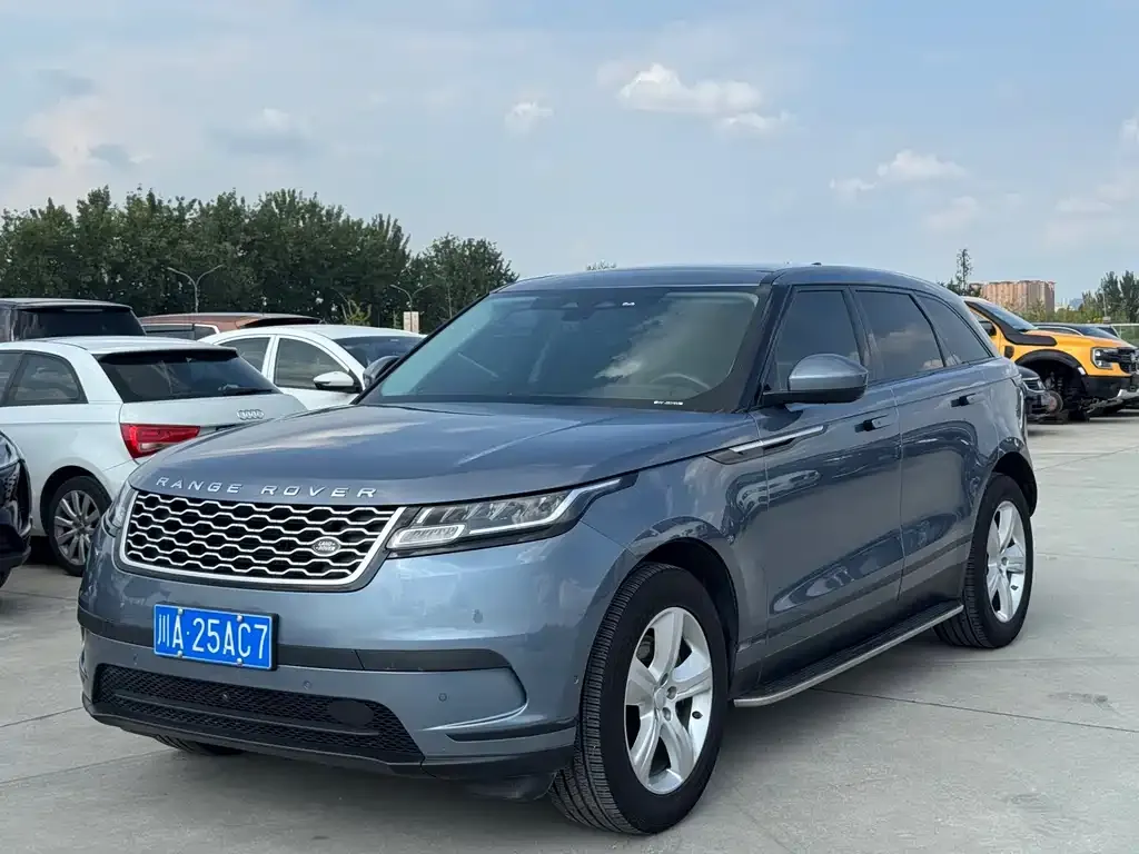 Land Rover Velar — фото 1