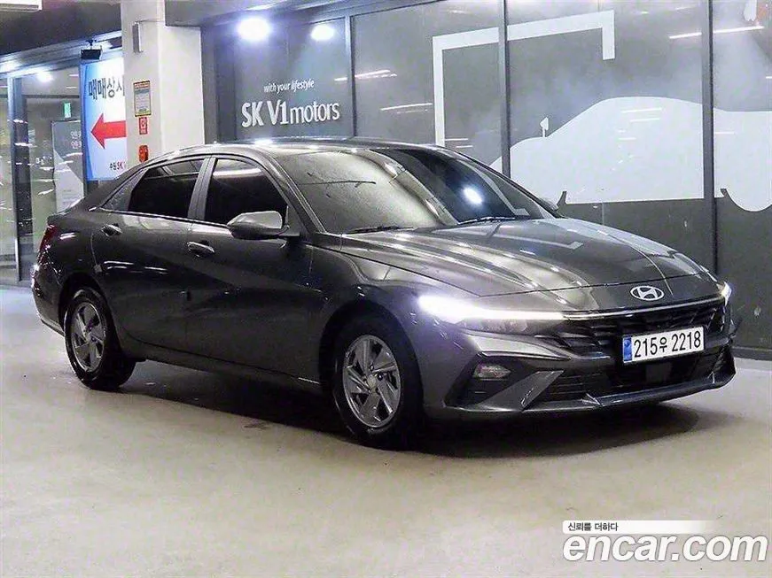 Hyundai AVANTE — фото 1