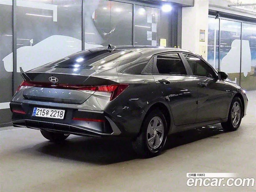 Hyundai AVANTE — фото 4