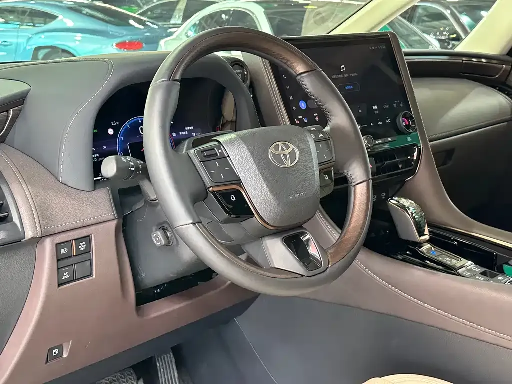 Toyota Alphard 2025 из CN, фото 6