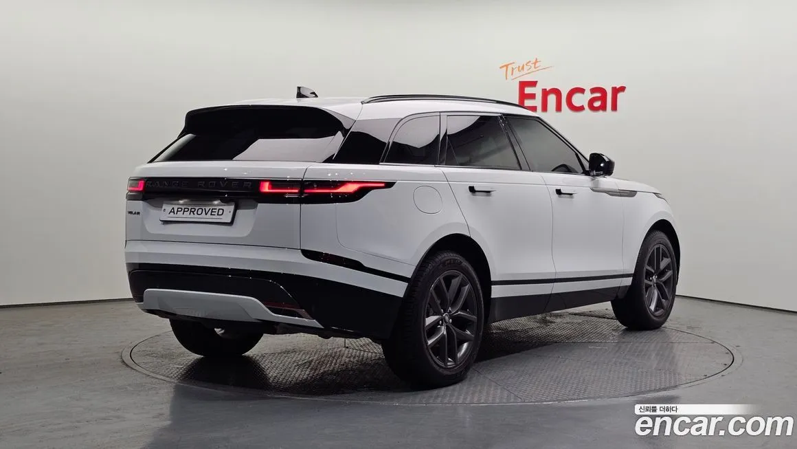 Land Rover Range Rover Velar 2025 из KR, фото 2