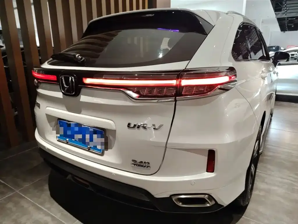 Honda UR-V — фото 7