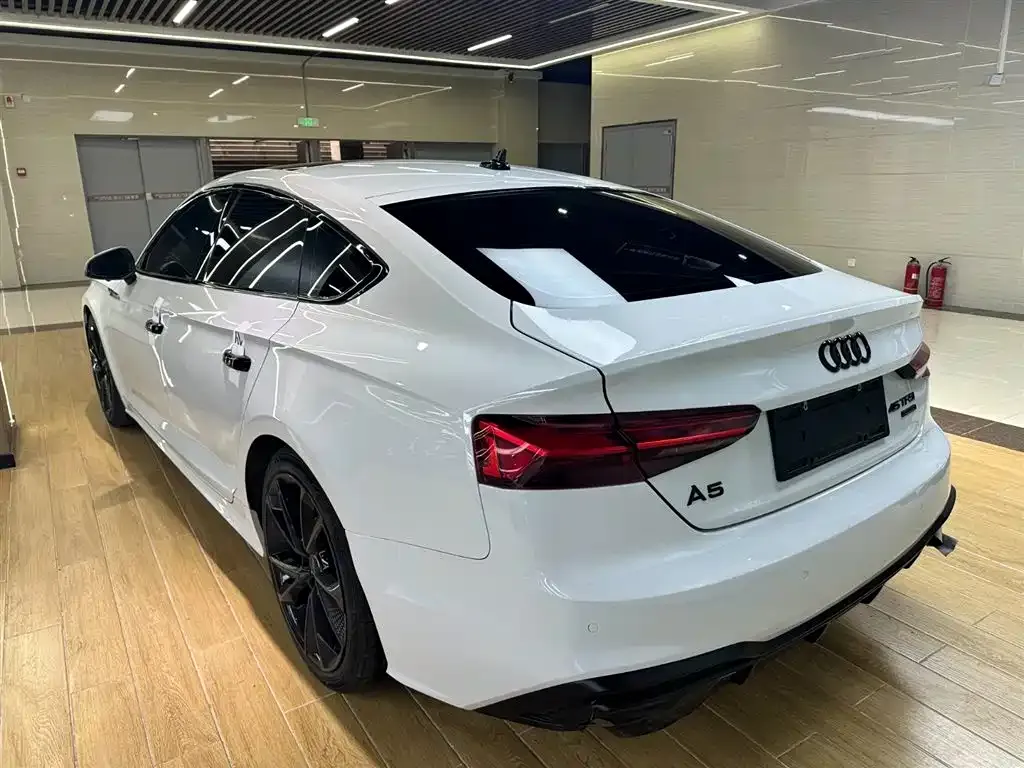 Audi A5 (Import) — фото 8
