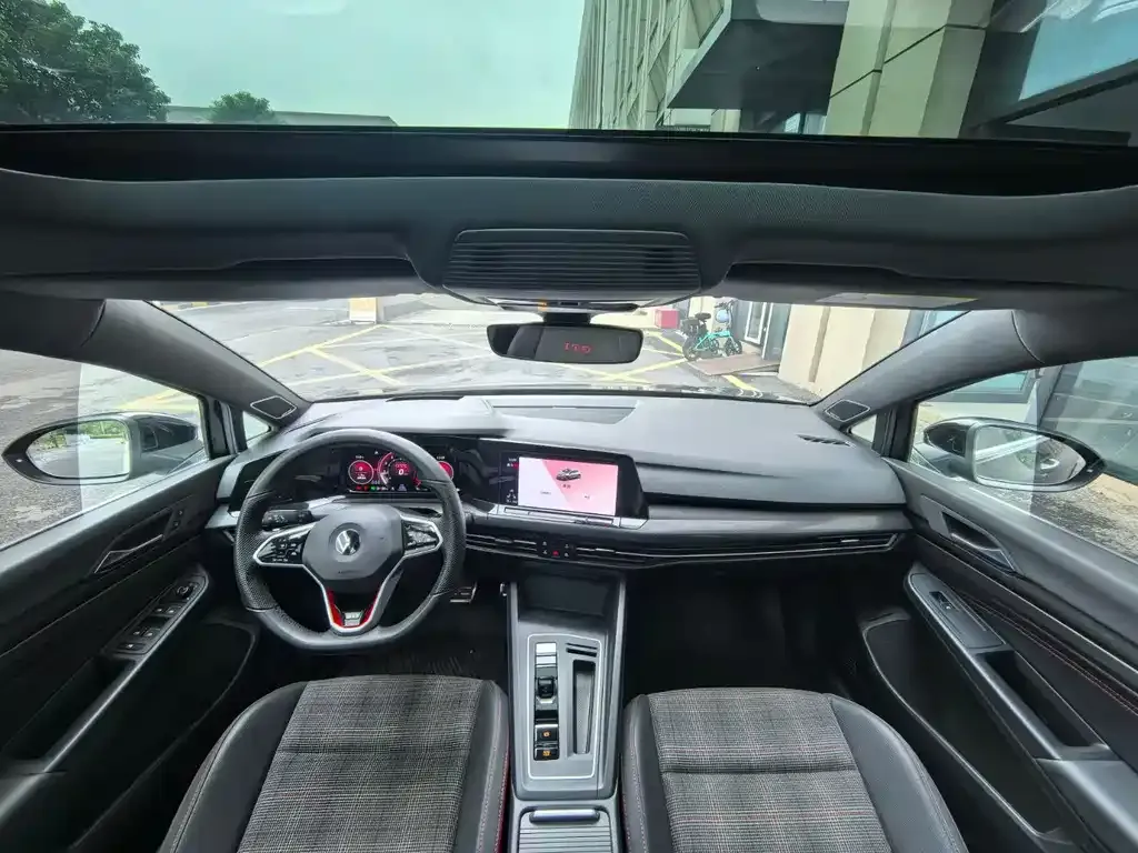 [object Object] Golf GTI 2023 из CN, фото 5