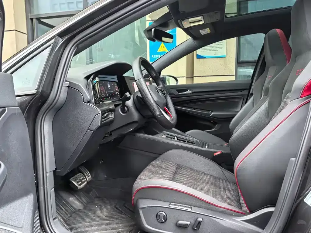 [object Object] Golf GTI 2023 из CN, фото 8