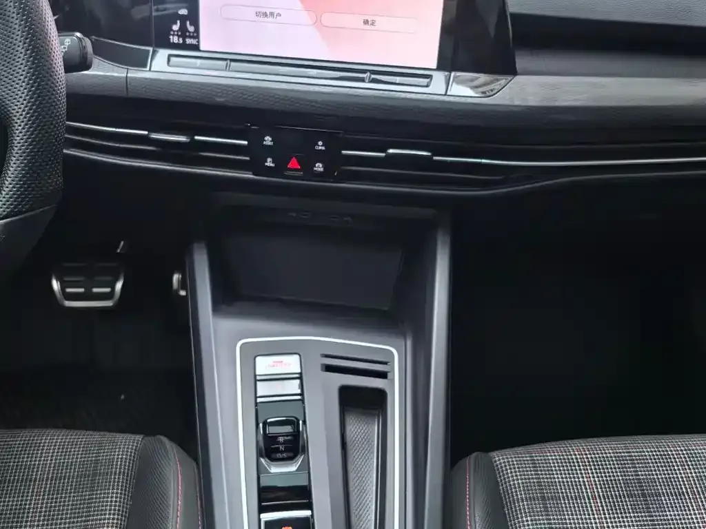 [object Object] Golf GTI 2023 из CN, фото 9