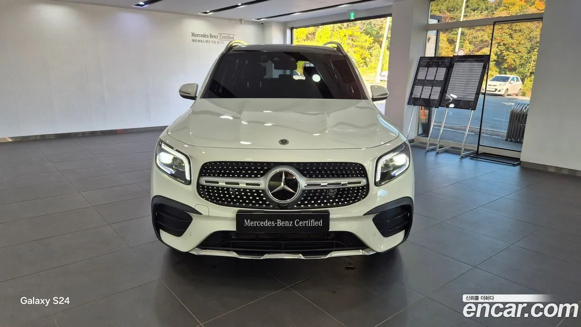 Mercedes-Benz GLB-Class — фото 3