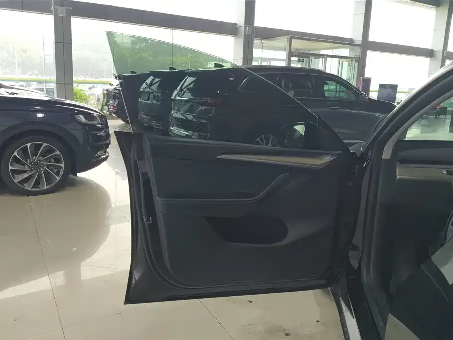 Tesla Model Y 2022 из CN, фото 7
