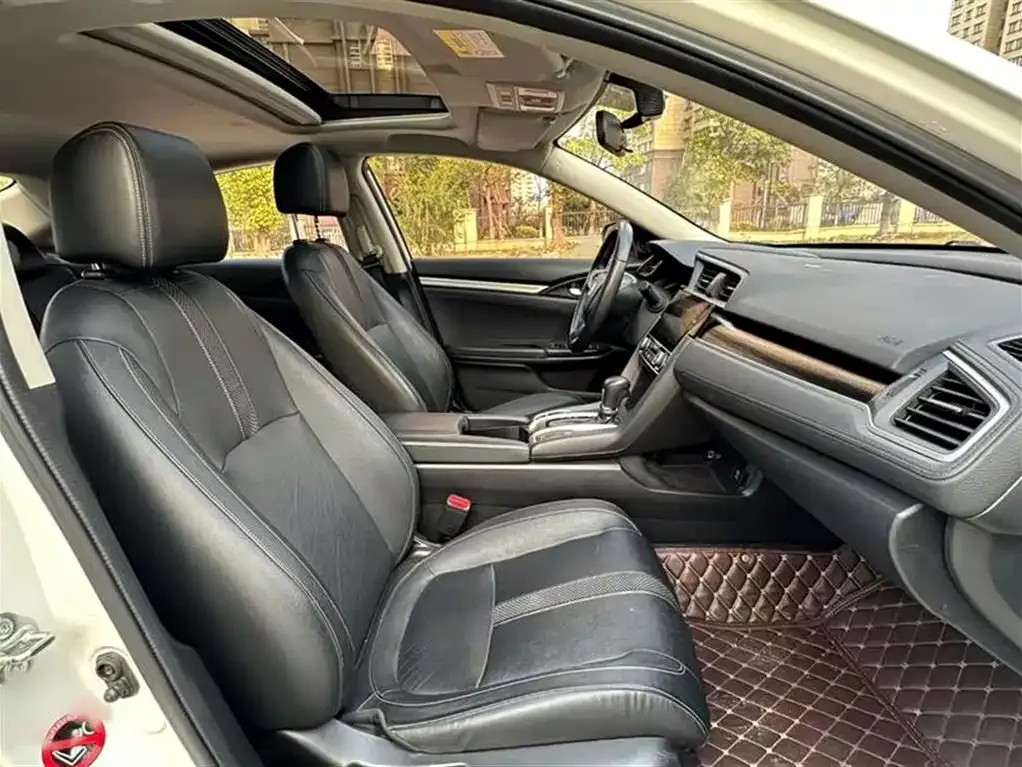 Honda Civic 2021 из CN, фото 10