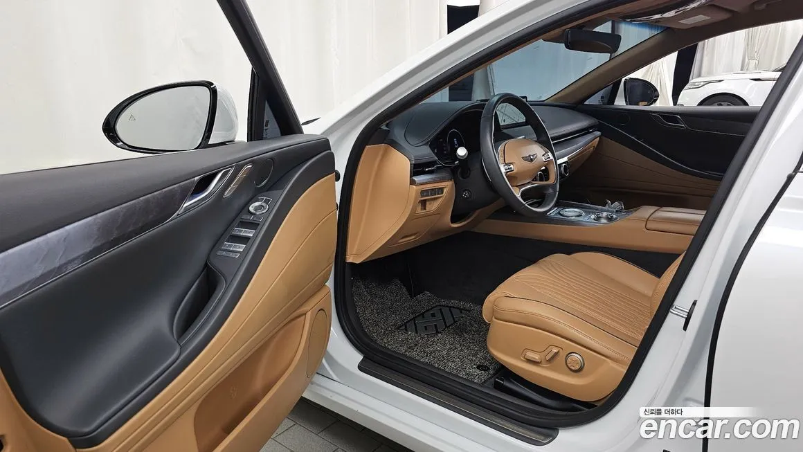 Genesis G80 — фото 10