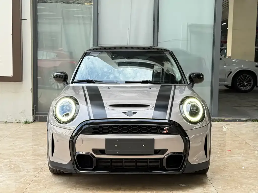 MINI Cooper (3-door) 2022 из CN, фото 2