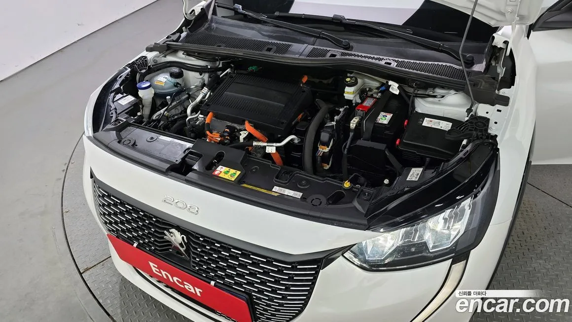 Peugeot 208 2022 из KR, фото 6