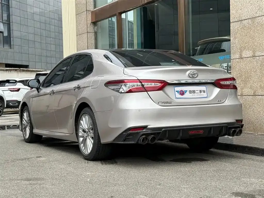 Toyota Camry 2021 из CN, фото 4