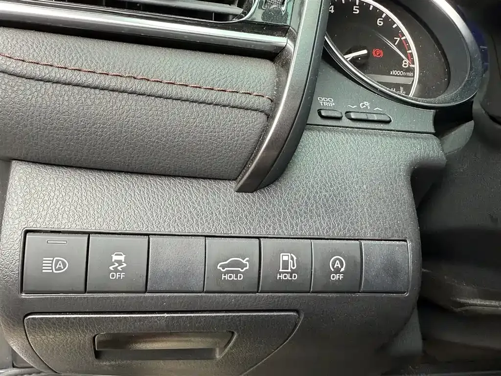 Toyota Camry 2021 из CN, фото 9