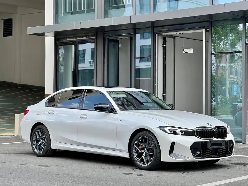 BMW 3 Series 2025 из CN, фото 3