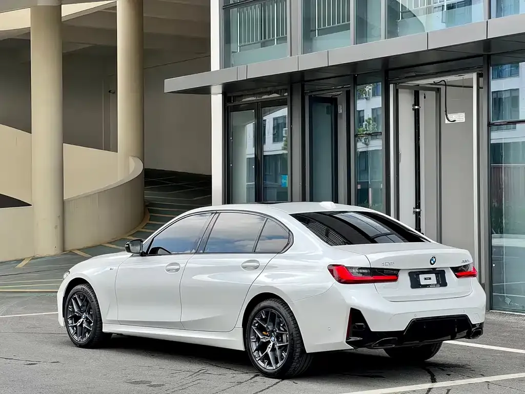 BMW 3 Series 2025 из CN, фото 5