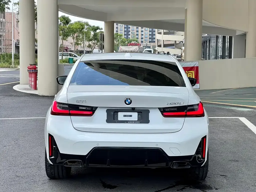 BMW 3 Series 2025 из CN, фото 6