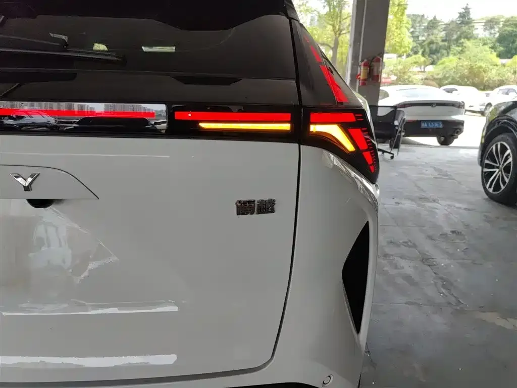 Geely Boyue 2023 из CN, фото 8