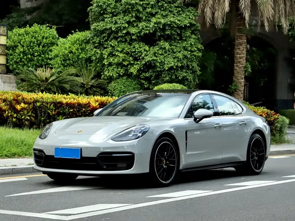 Porsche Panamera 2023 из CN, фото 1