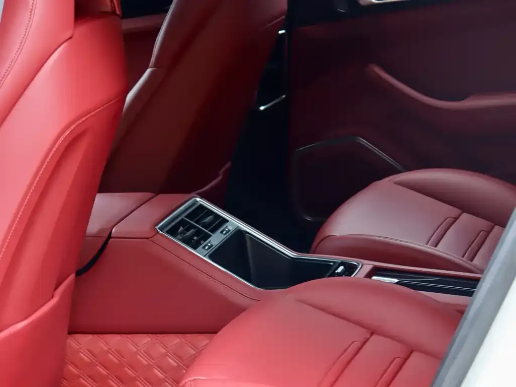 Porsche Panamera 2023 из CN, фото 9