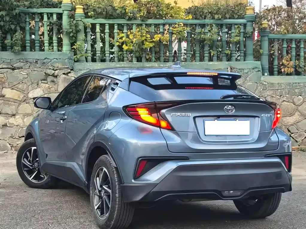 Toyota C-HR 2021 из CN, фото 5