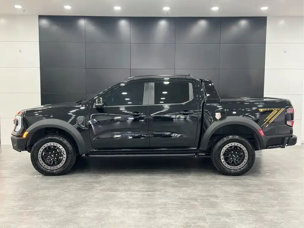 Ford Ranger 2024 из CN, фото 3