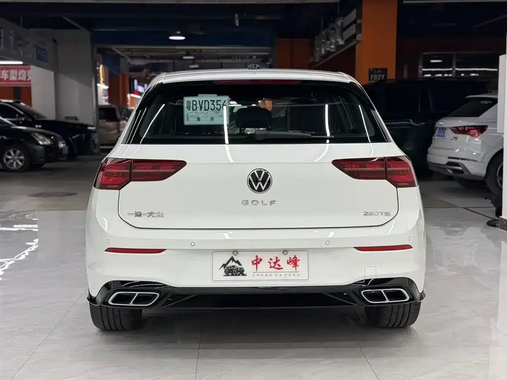 Volkswagen Golf 2022 из CN, фото 6