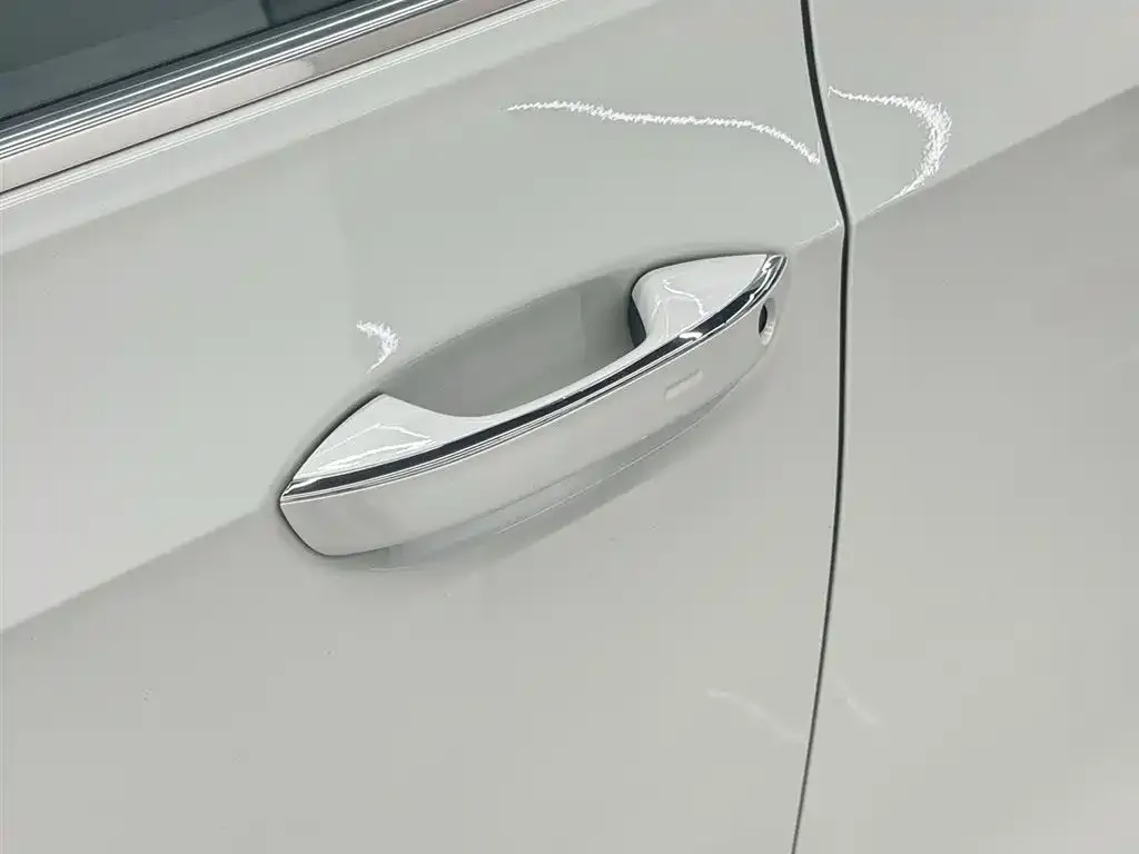 Volkswagen Golf 2022 из CN, фото 9