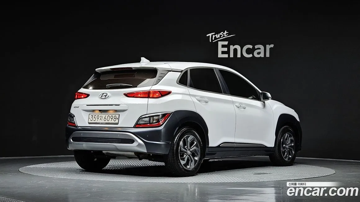 Hyundai Kona — фото 2