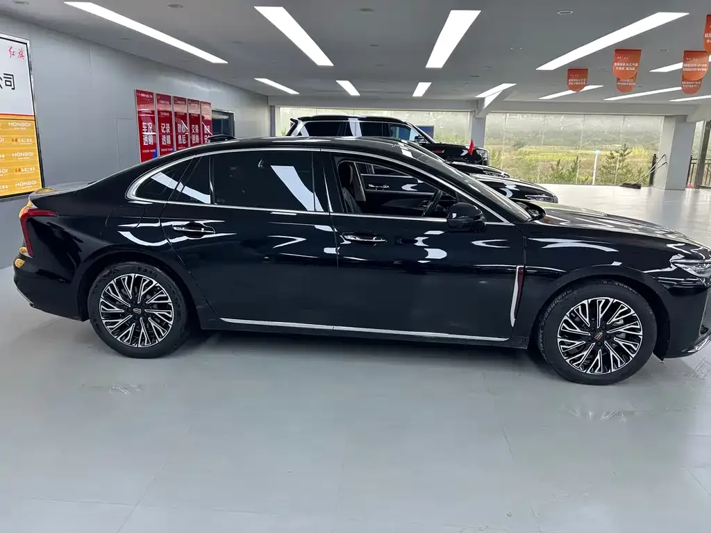 Hongqi H5 2024 из CN, фото 3