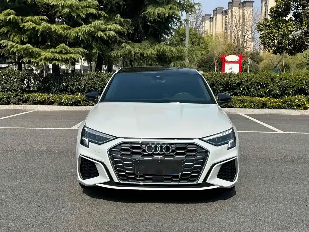 Audi A3 2023 из CN, фото 5