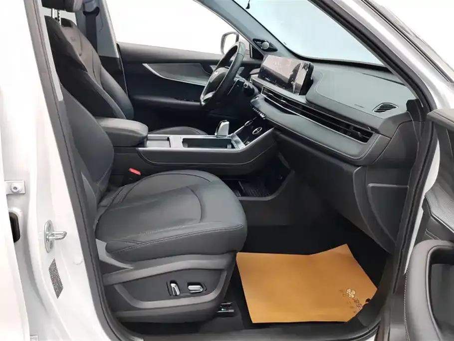 Chery Tiggo 8 2023 из CN, фото 8