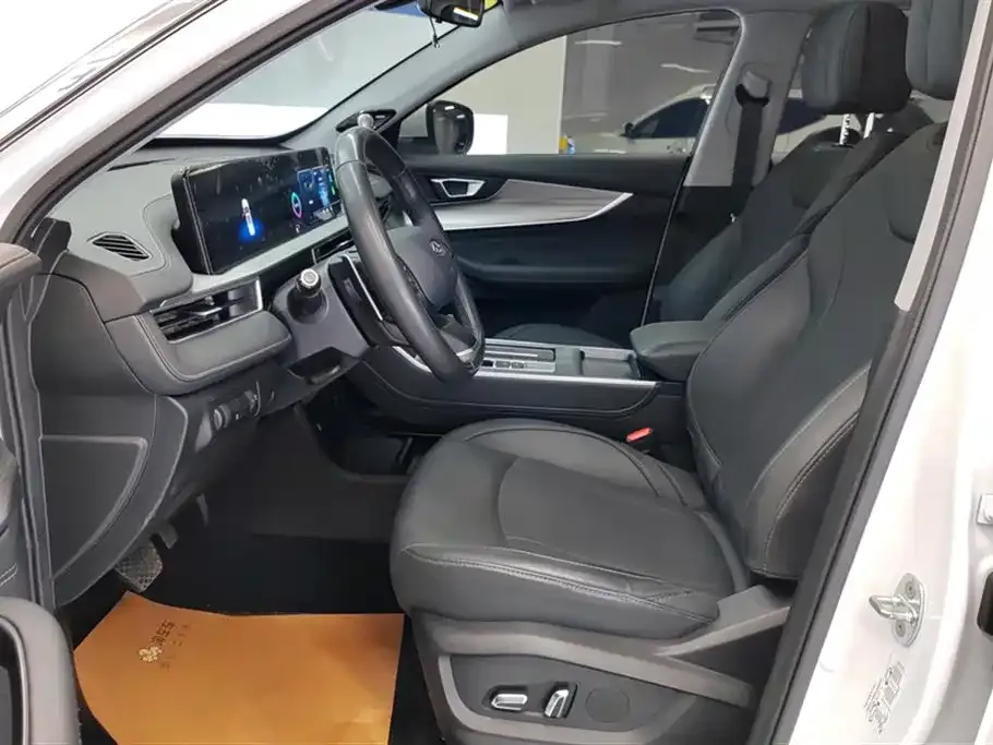 Chery Tiggo 8 2023 из CN, фото 9