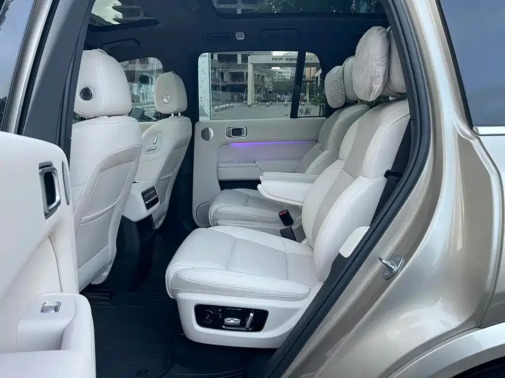 Li Auto L8 2023 из CN, фото 10