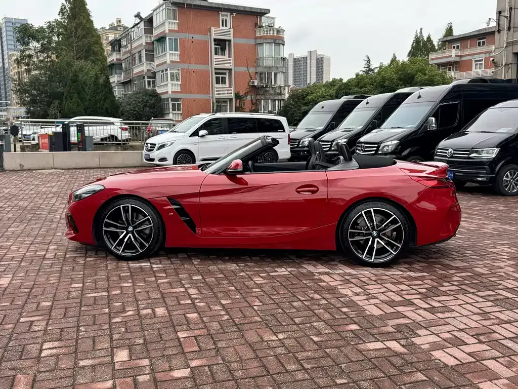 BMW Z4 — фото 7