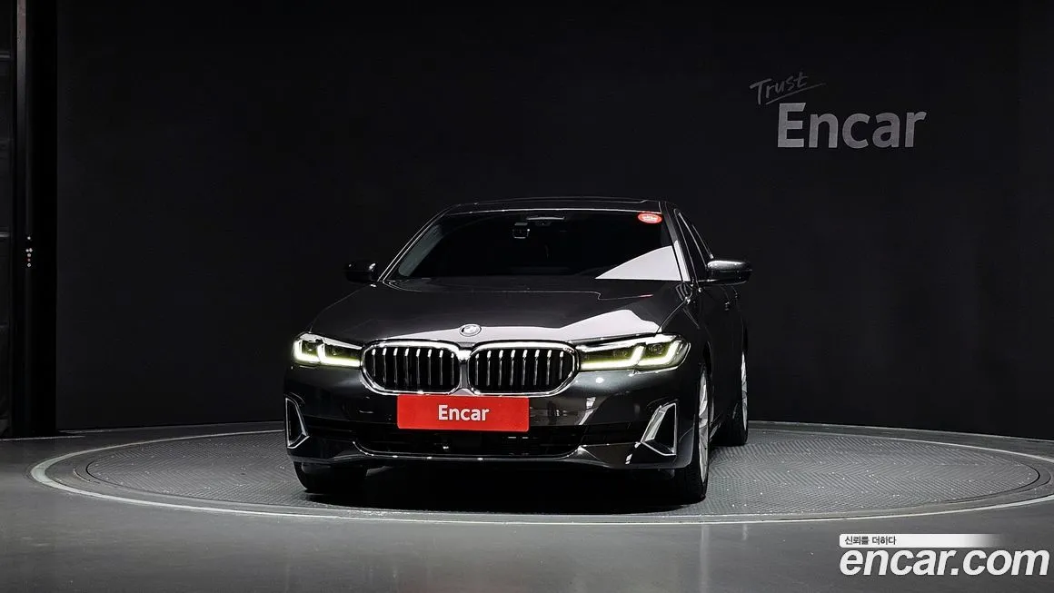 BMW 5-Series 2021 из KR, фото 3