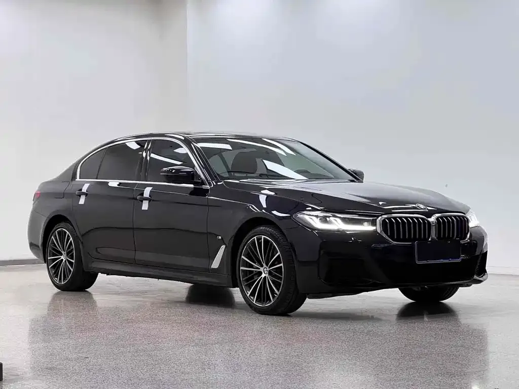 BMW 5 Series — фото 3