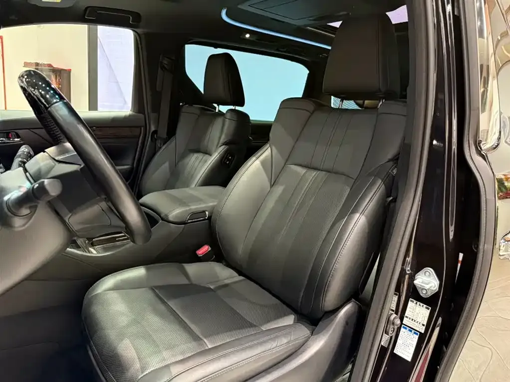 Toyota Vellfire 2021 из CN, фото 9