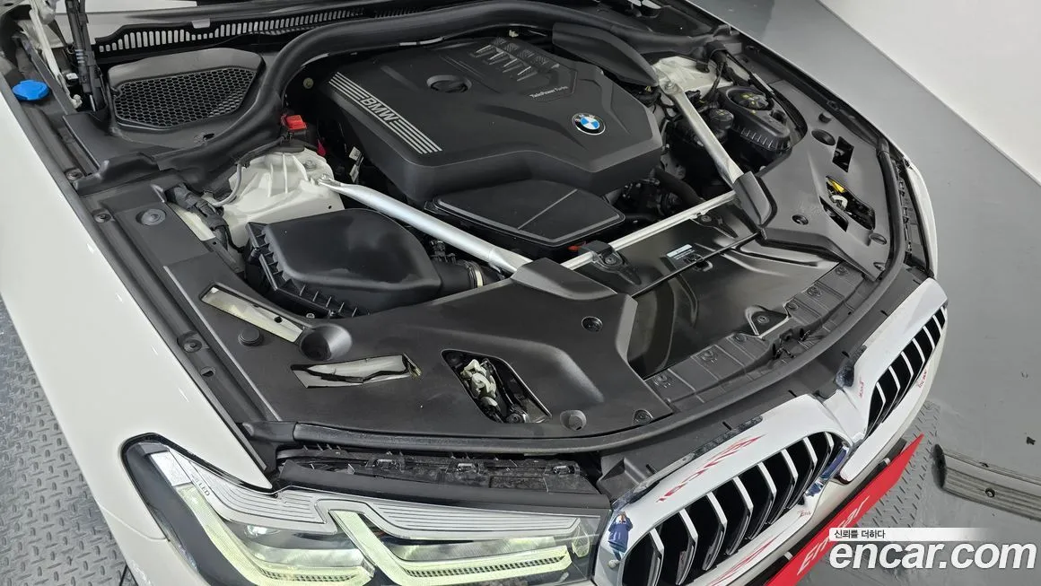 BMW 5-Series 2023 из KR, фото 6