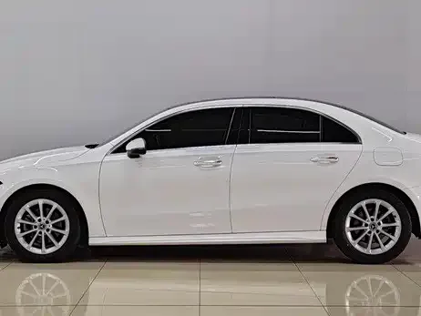 Mercedes-Benz A-Class — фото 3