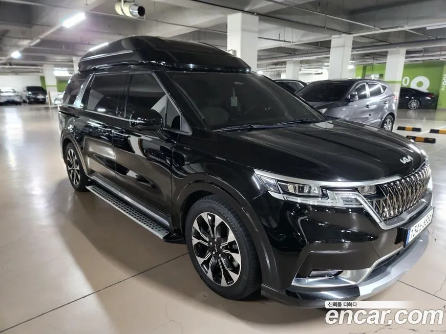 Kia Carnival — фото 1