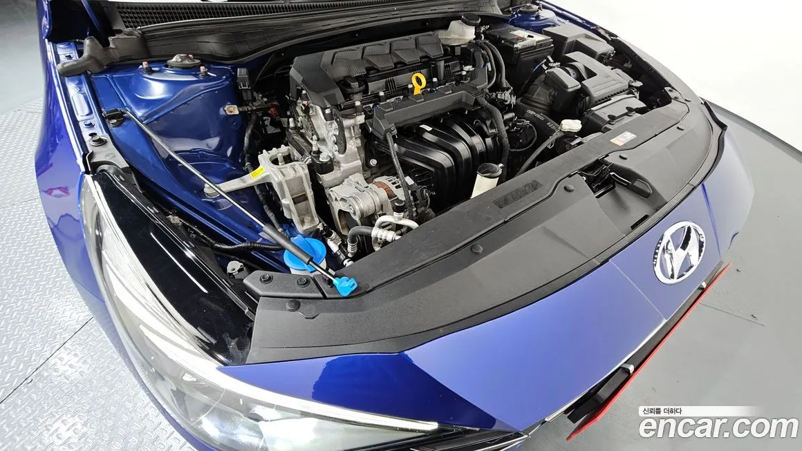 Hyundai AVANTE — фото 6