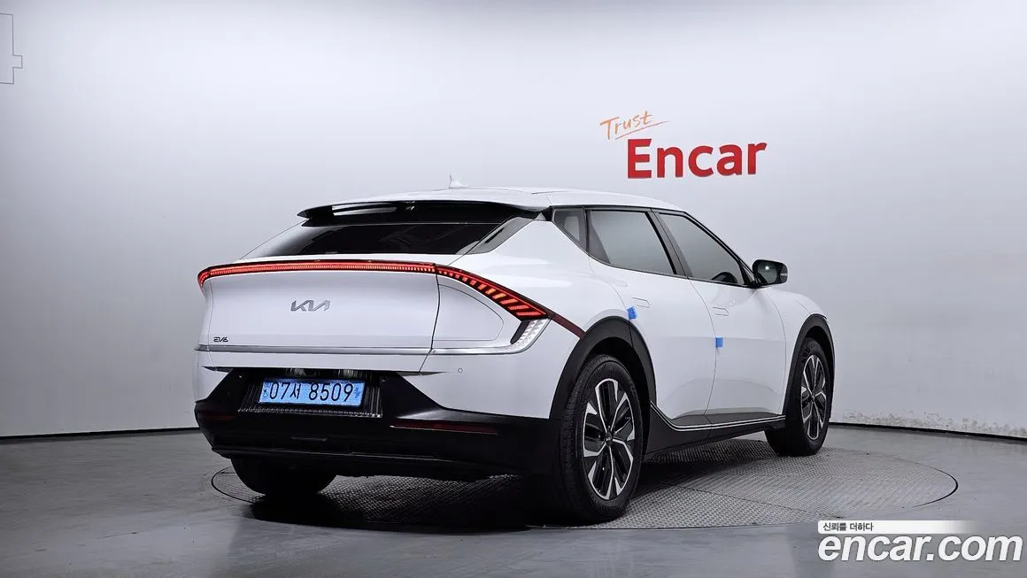 Kia EV6 — фото 2