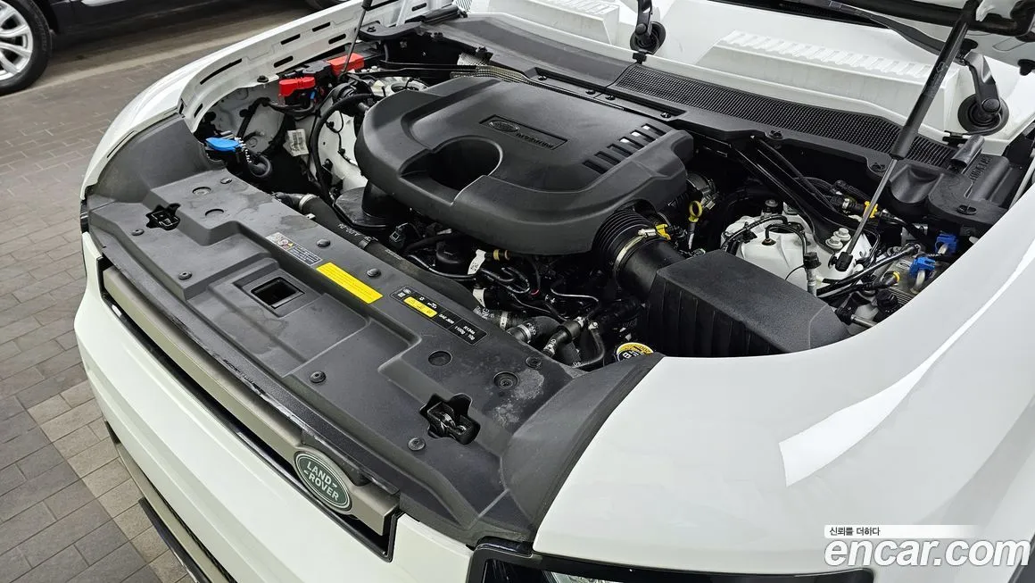 Land Rover Defender 2023 из KR, фото 6