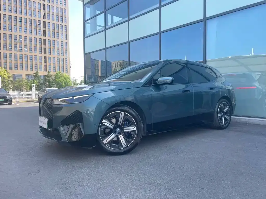 BMW iX 2023 из CN, фото 1