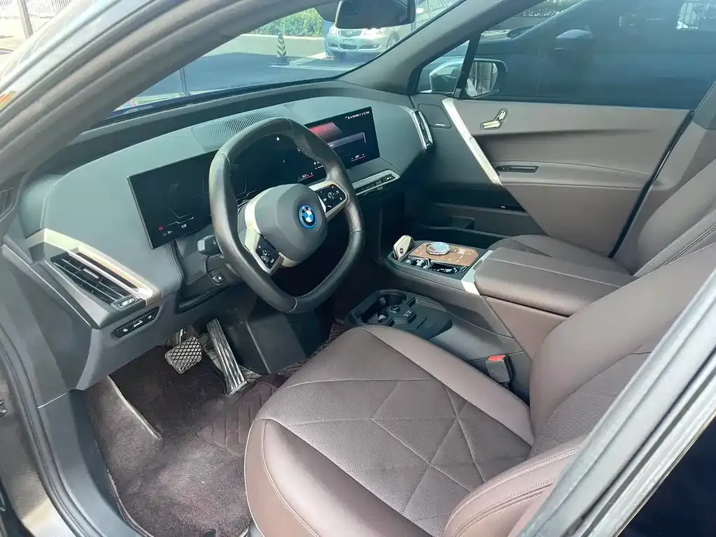 BMW iX 2023 из CN, фото 10