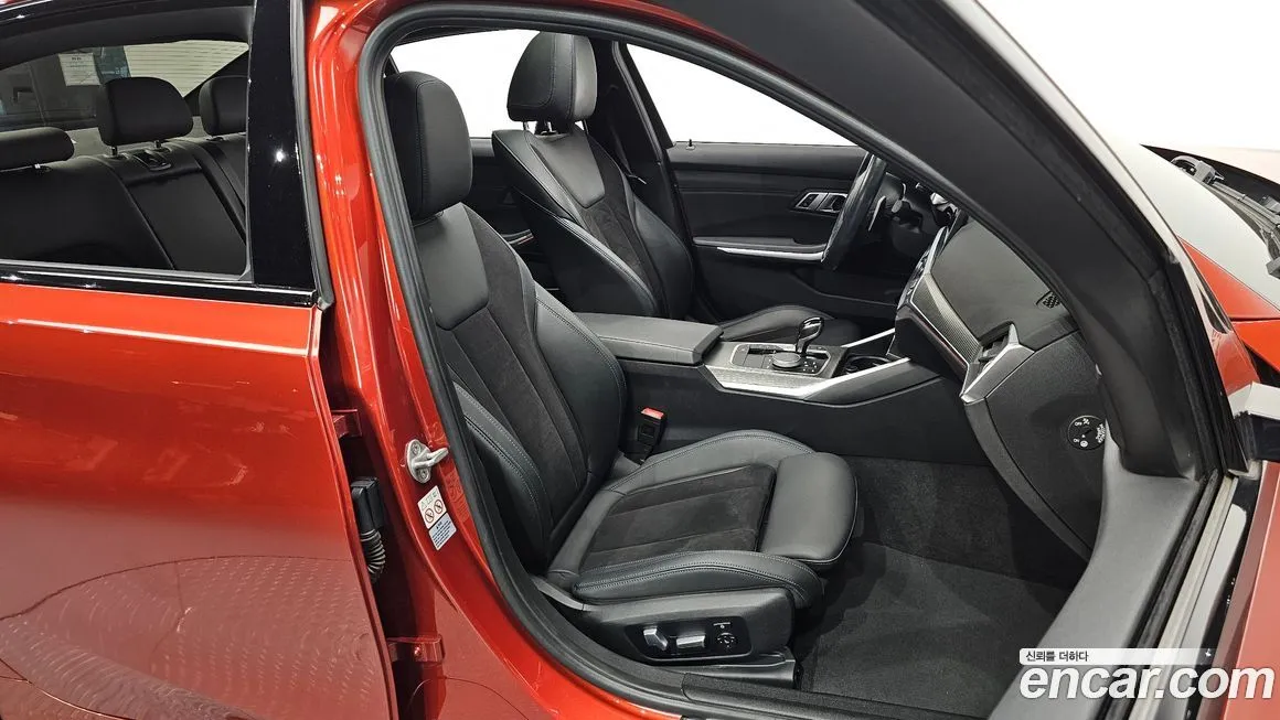 BMW 3-Series 2021 из KR, фото 10