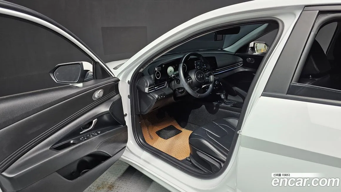 Hyundai AVANTE 2021 из KR, фото 10