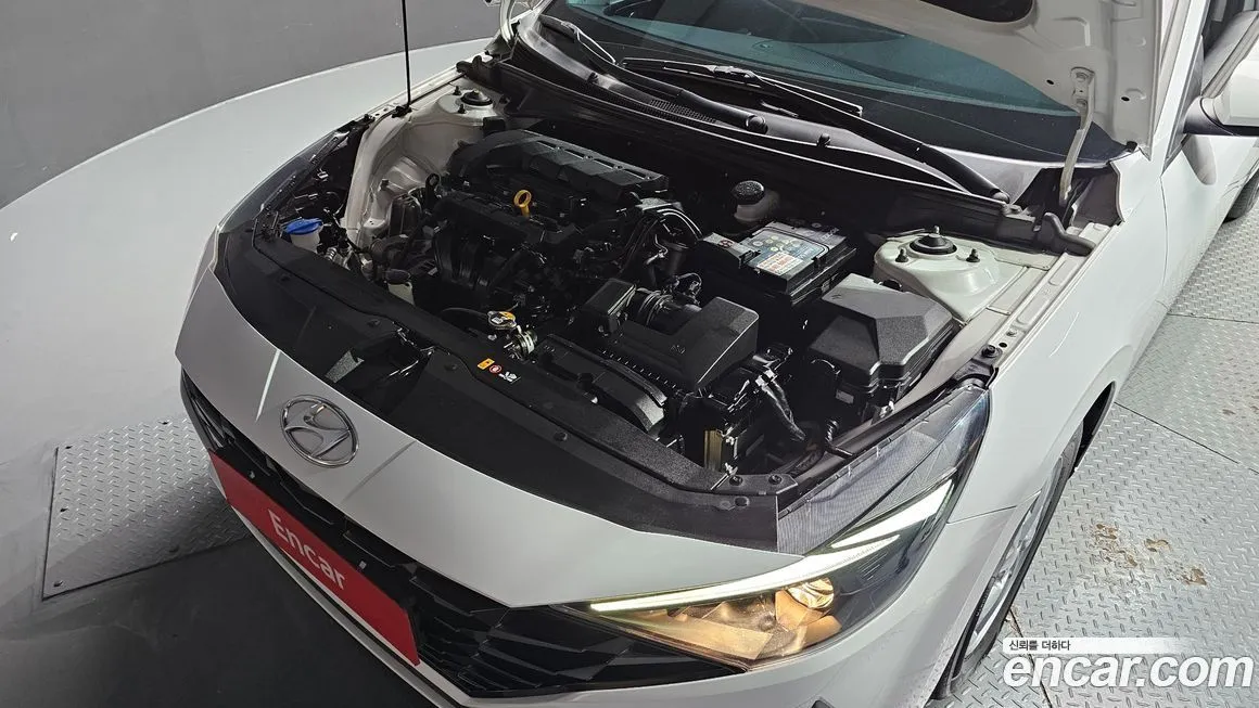 Hyundai AVANTE 2021 из KR, фото 6